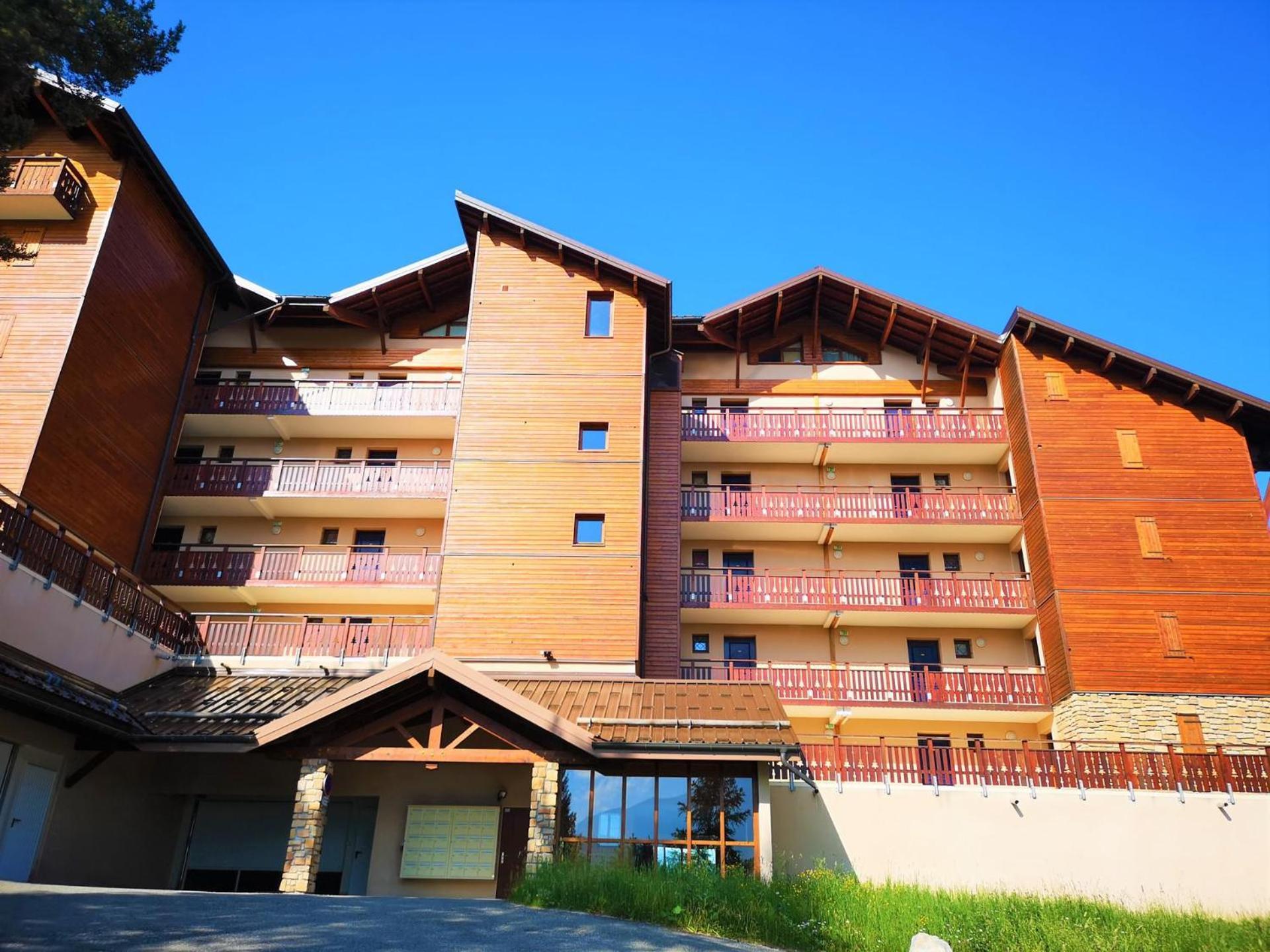Apartamento Eden Des Cimes, La Joue Du Loup Exterior foto