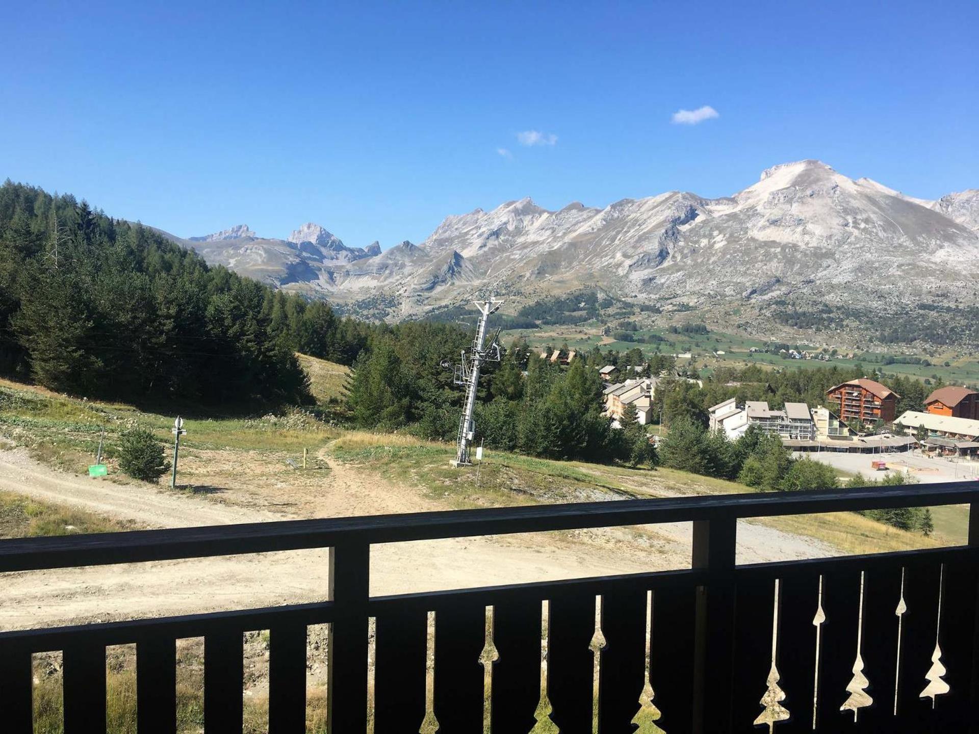 Apartamento Eden Des Cimes, La Joue Du Loup Exterior foto